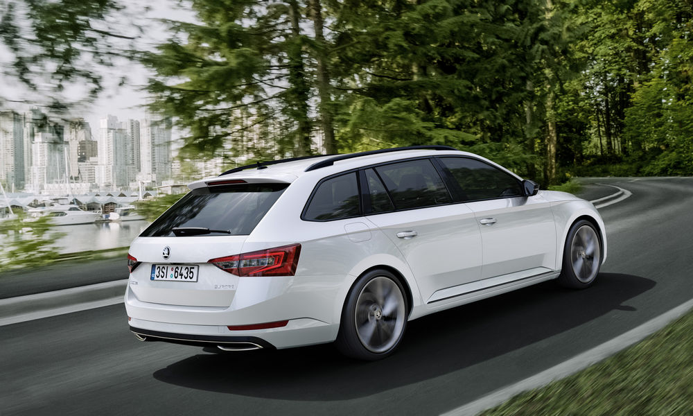 skoda-superb-wagon-sportline-3