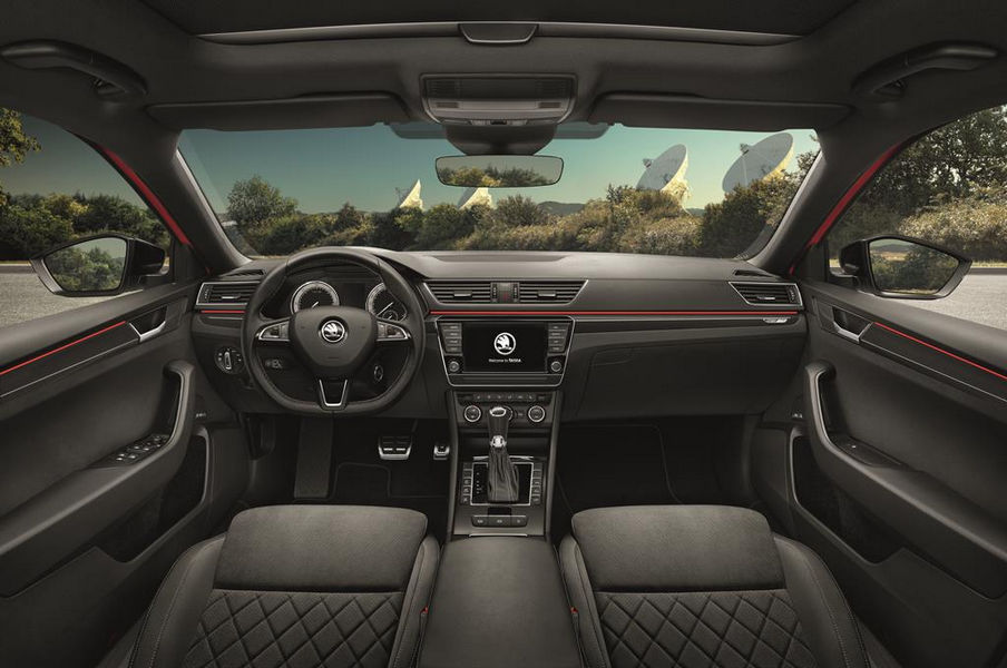 skoda-superb-wagon-sportline-5