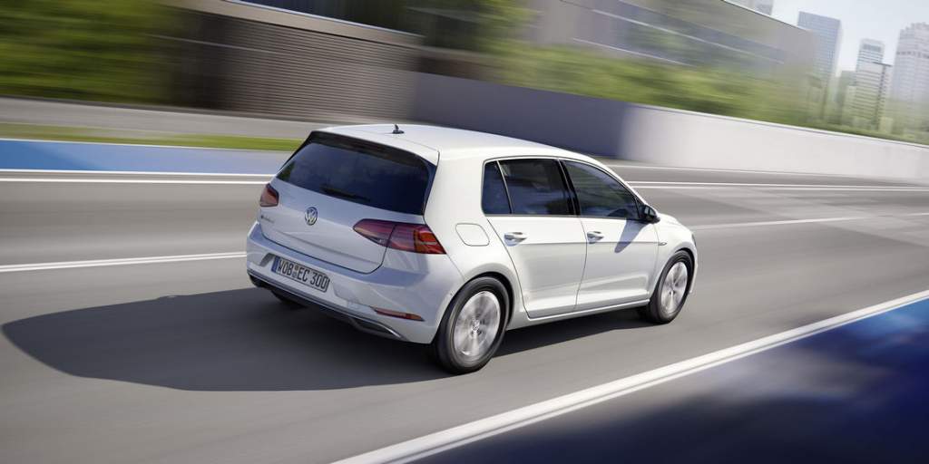 volkswagen-e-golf-2017-4