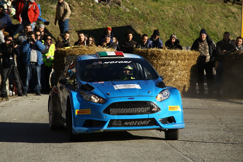 25-ciocchetto-rally-event-ford-fiesta-r5-ciava