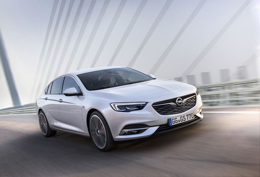 nuova-opel-insignia-grand-sport-13