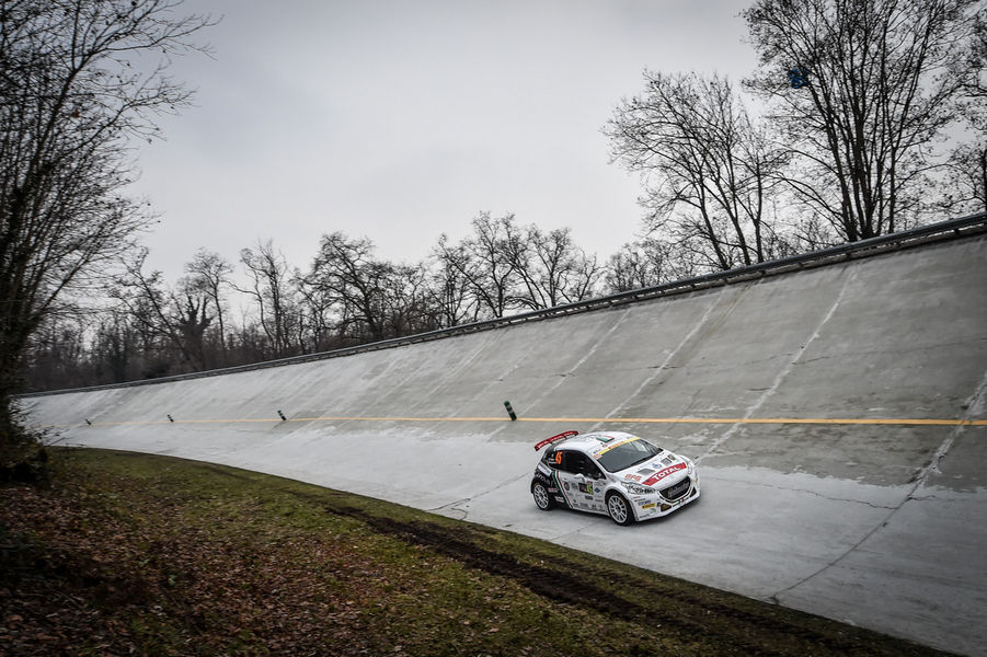 peugeot-208-t16-testa-monza-rally-show-2016-7
