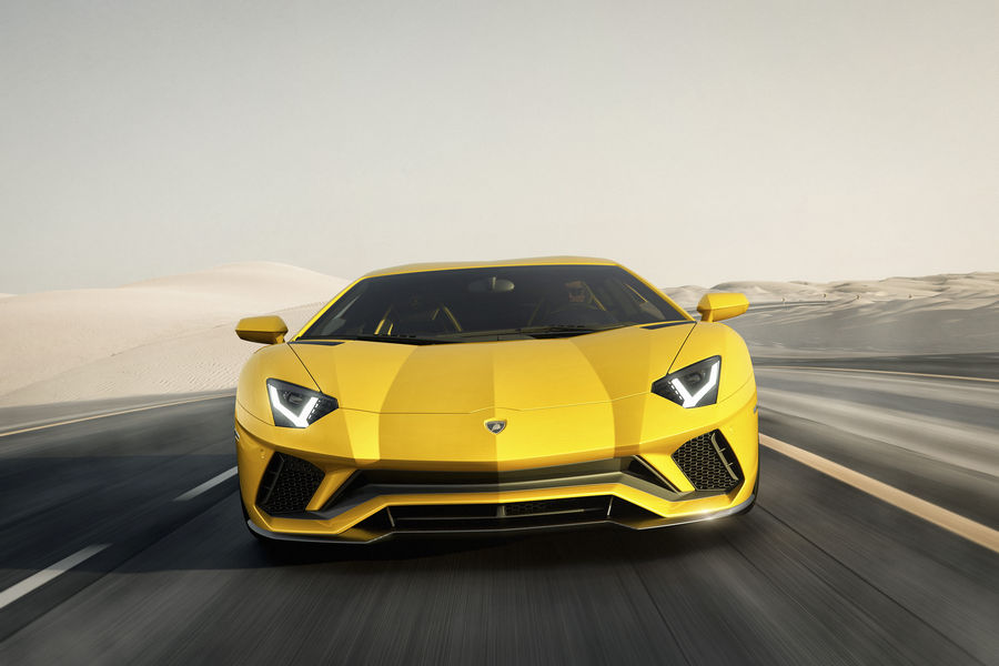 lamborghini-aventador-s-740-cv-7