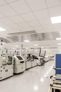 magneti-marelli-tolmezzo-linea-produzione-1