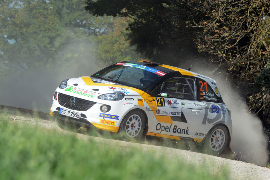 rally-junior-opel-adam-r2