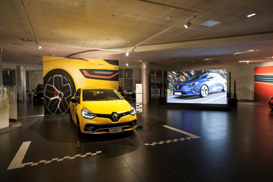 renault-inaugurazione-concessionaria-roma-via-tiburtina-17
