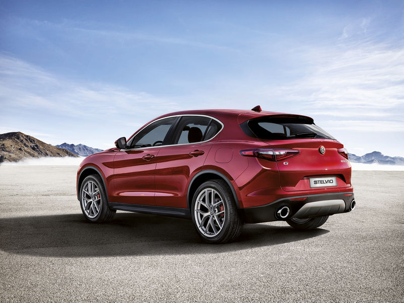 alfa-romeo-stelvio-first-edition-7