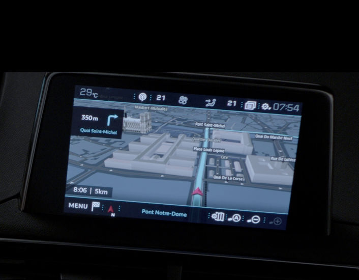 peugeot-208-3d-connected-navigation-3