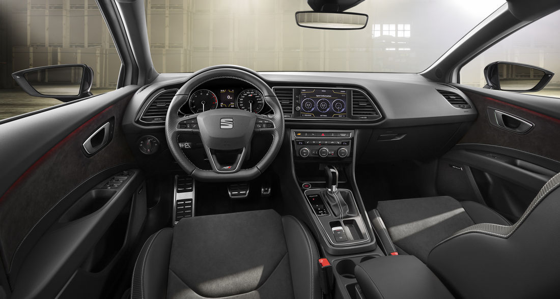 seat-leon-cupra-300-2017-4