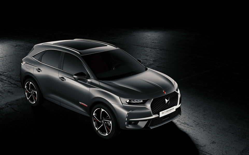 DS-7-Crossback-La-Premiere--2
