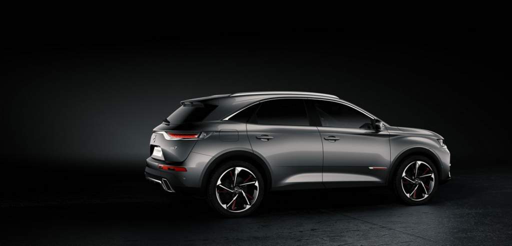 DS-7-Crossback-La-Premiere--3