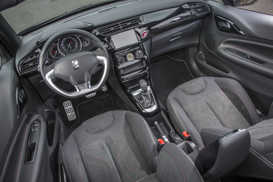 DS3-cabrio-Performance-Line-26