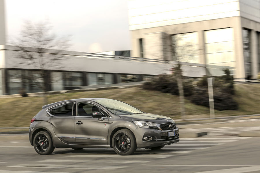 DS4-Performance-Line-14