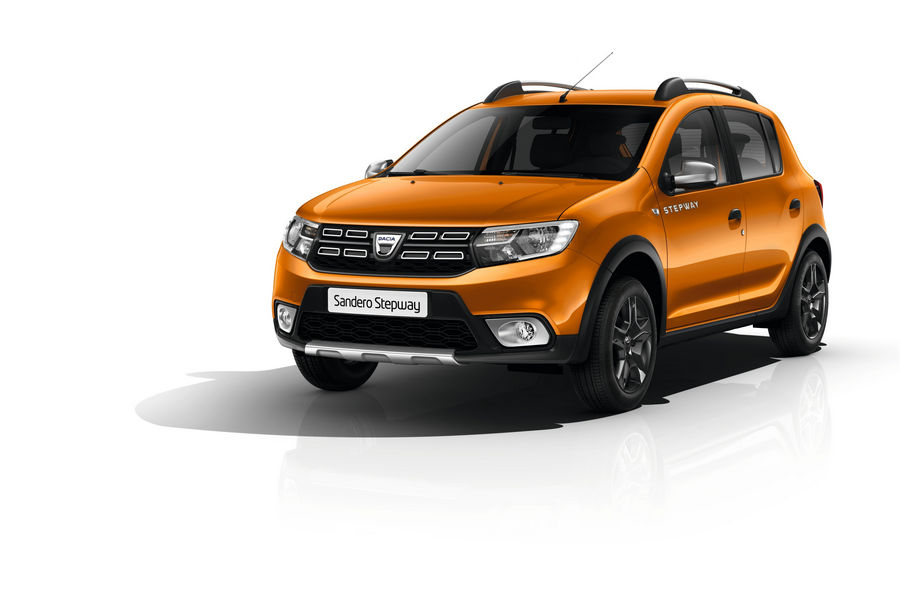 Dacia-Sandero-serie-limitata-Ginevra-2017-1