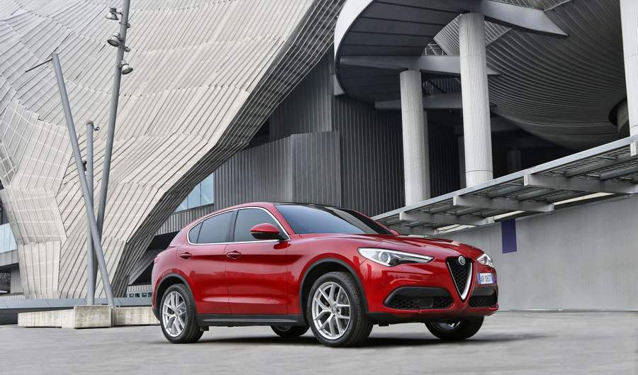 alfa-romeo-stelvio-suv-7