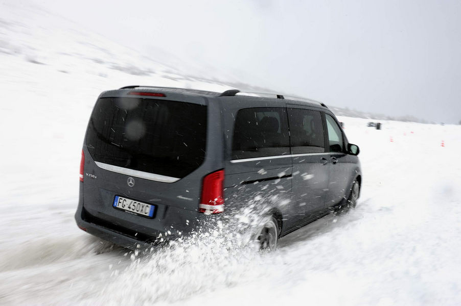 mercedes-benz-van-4matic-63