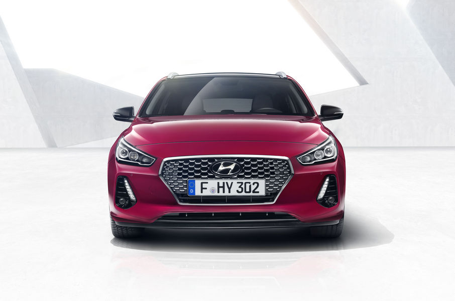 nuova-hyundai-i30-wagon-2017-3