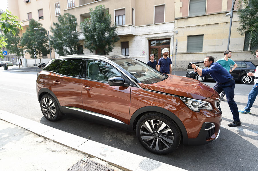 peugeot-sensationdriver-stefano-accorsi-backstage-2
