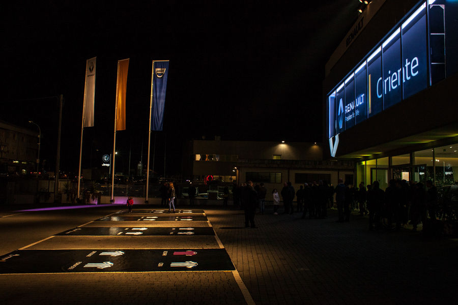 renault-store-concessionaria-oriente-pescara-4