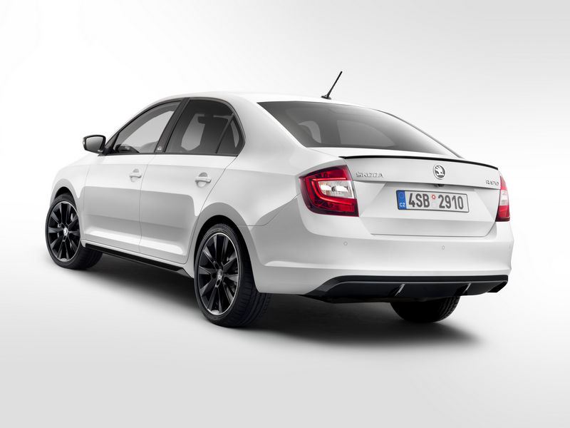 skoda-rapid-spaceback-2017-5