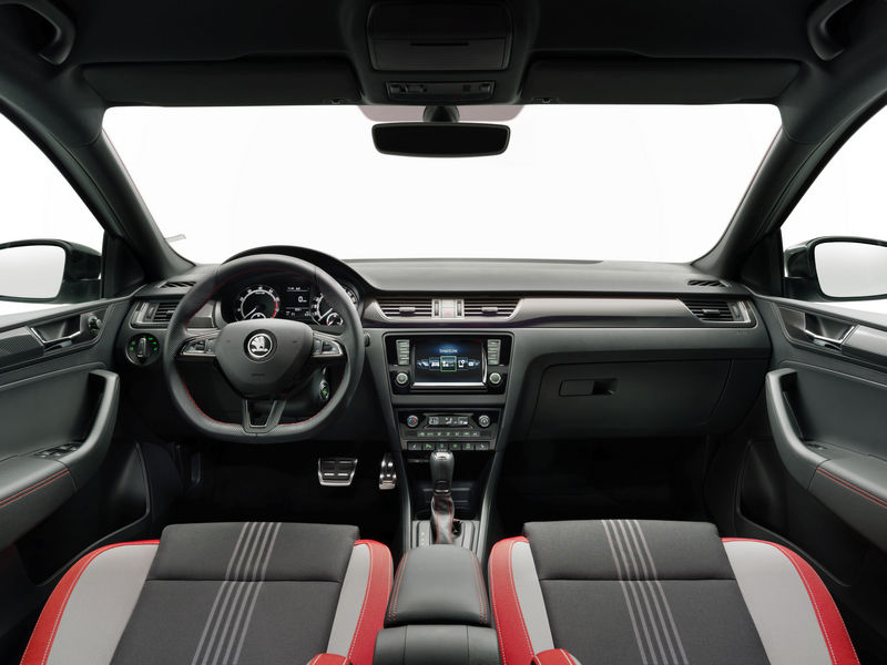 skoda-rapid-spaceback-2017-6