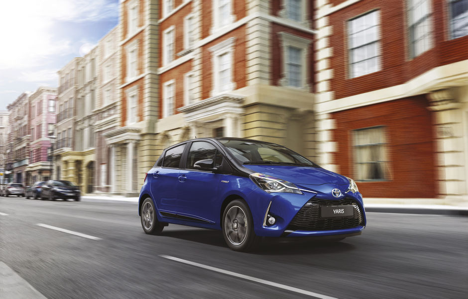 Nuova-Toyota-Yaris-2017-5
