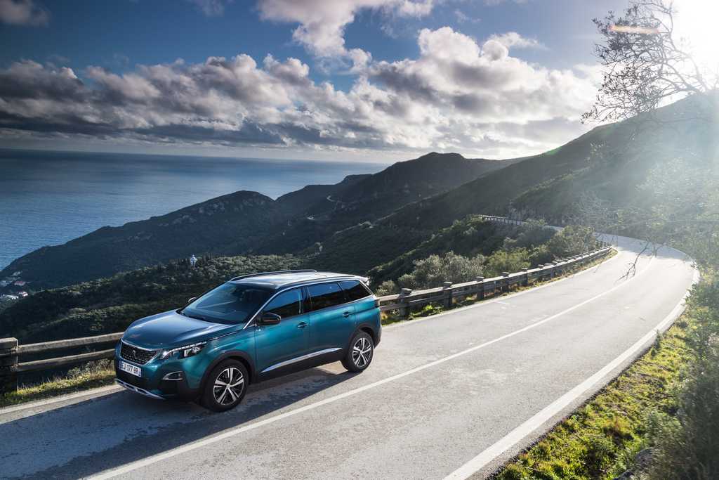 Peugeot 5008 (4)