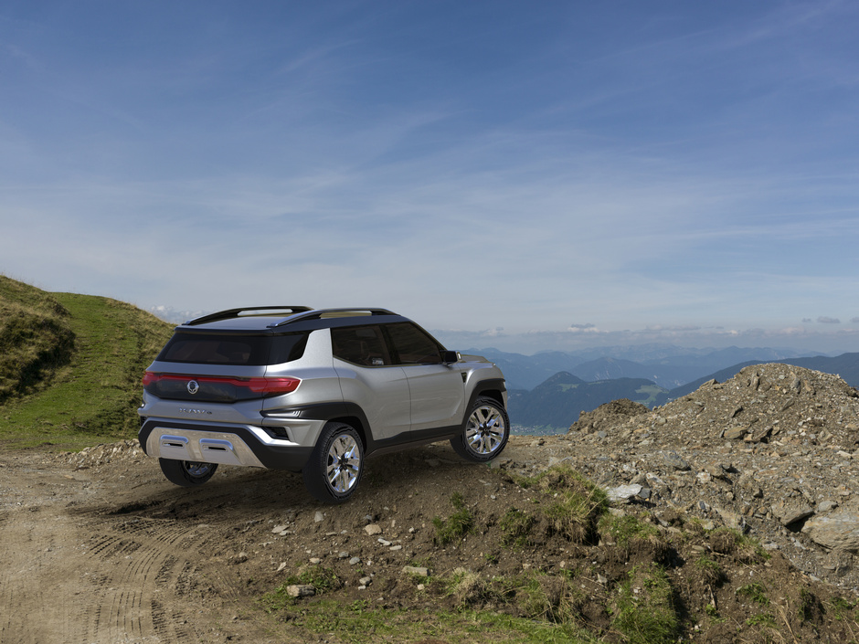 Ssangyong_XAVL_Concept_Ginevra_2017_19