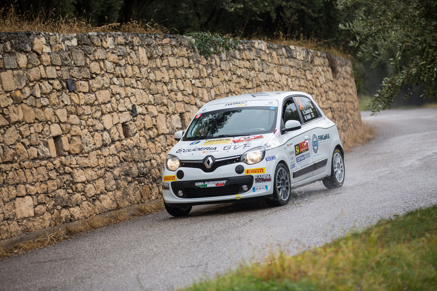 Trofeo-Renault-Twingo R1-Rosso-Torlasco-1