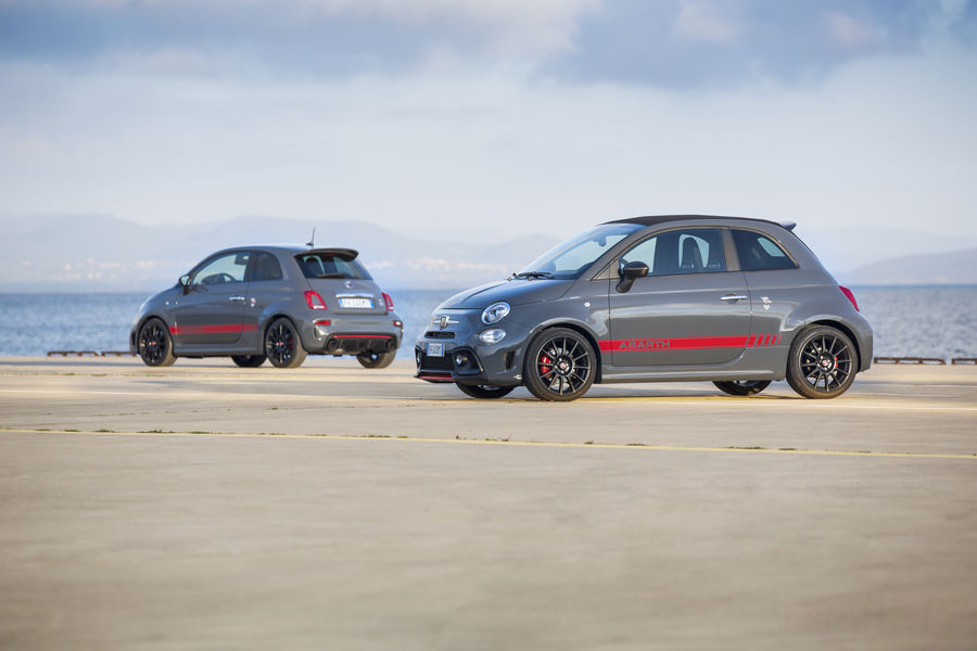 abarth-695-xsr-yamaha-limited-edition-5