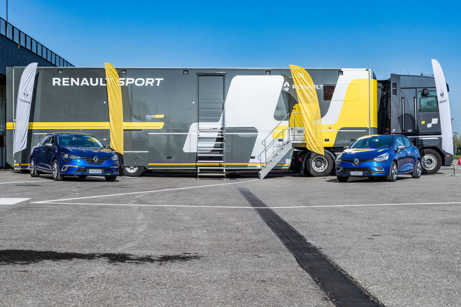 gamma-renault-sport.jpg (900×600)