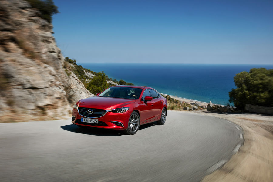 mazda6-skyactiv-jinba-ittai-2017-10