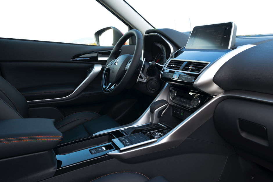 mitsubishi-eclipse-cross-ginevra-2017-38