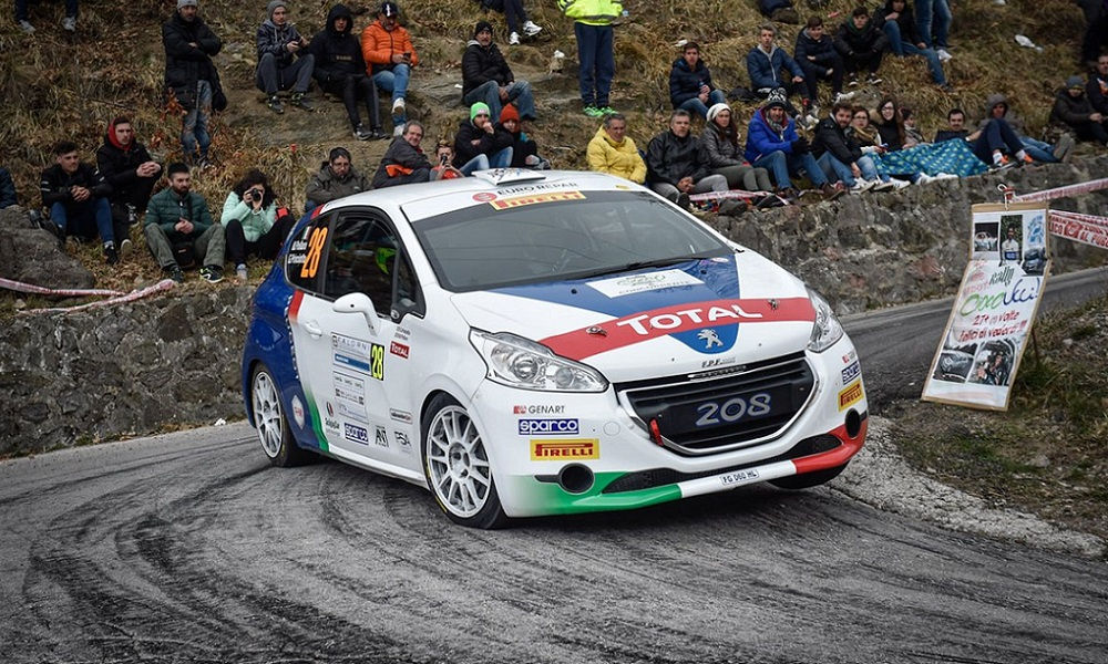peugeot-208-r2-rally-junior-1