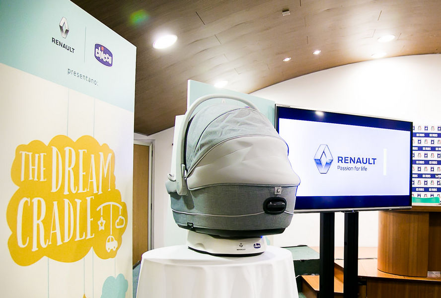 renault-rugby-chicco-the-dream-cradle-1