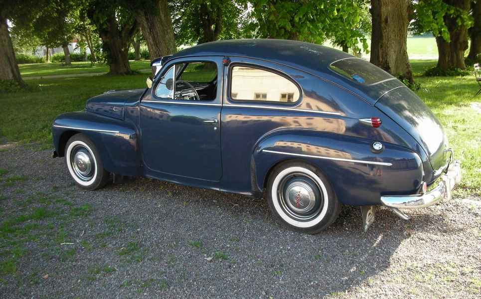 volvo-pv-444-1954