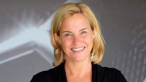 Britta-Seeger-Daimler-Mercedes-Benz