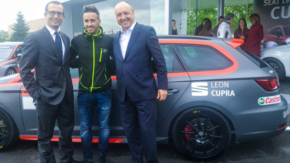 Dovizioso_Seat_Leon_Cupra_Wyhinny_Vavala