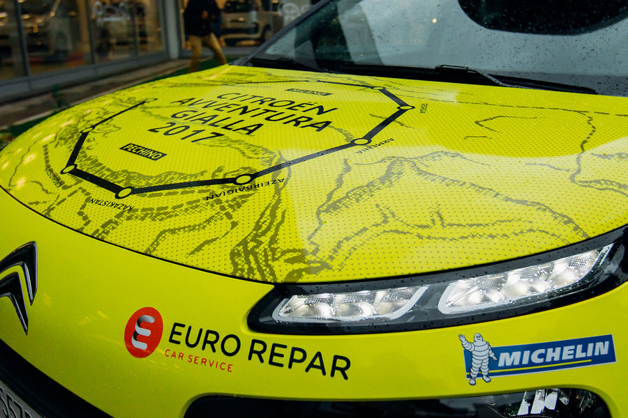 citroen-c4-cactus-avventura-gialla-6
