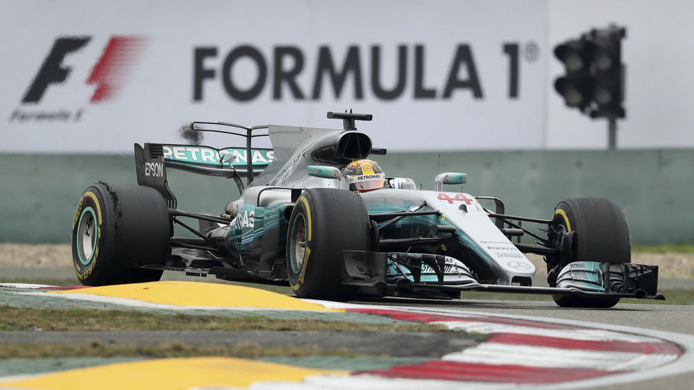 f1-2017-gp-cina-mercedes-hamilton