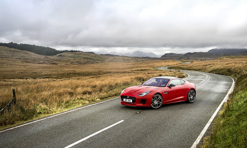 jaguar-f-type-quattro-cilindri-9