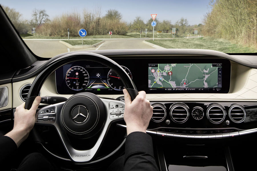 Mercedes-Benz Intelligent Drive in der neuen S-Klasse