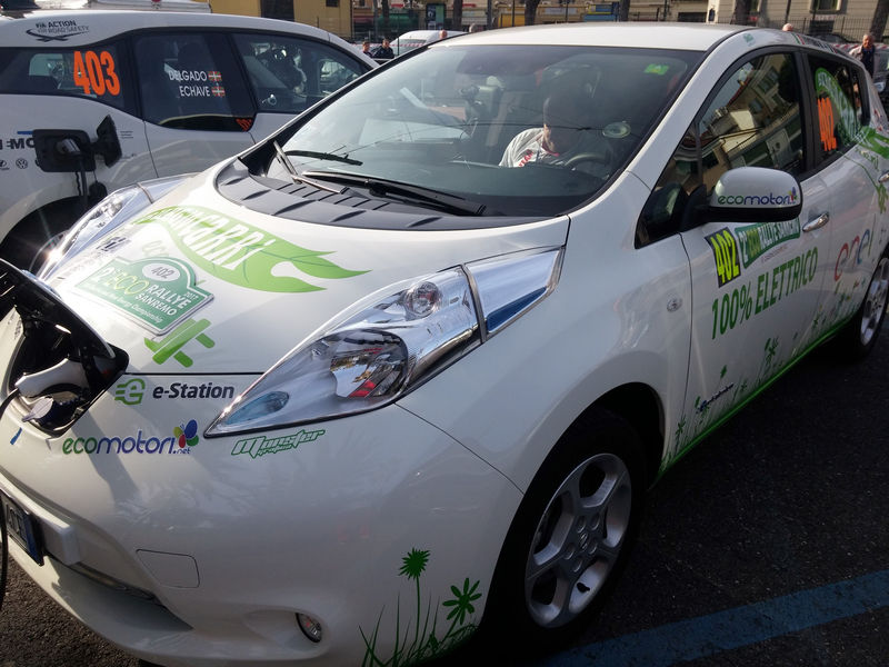 Nissan LEAF trionfa nella prima gara del Mondiale E-Rally Cup di Sanremo