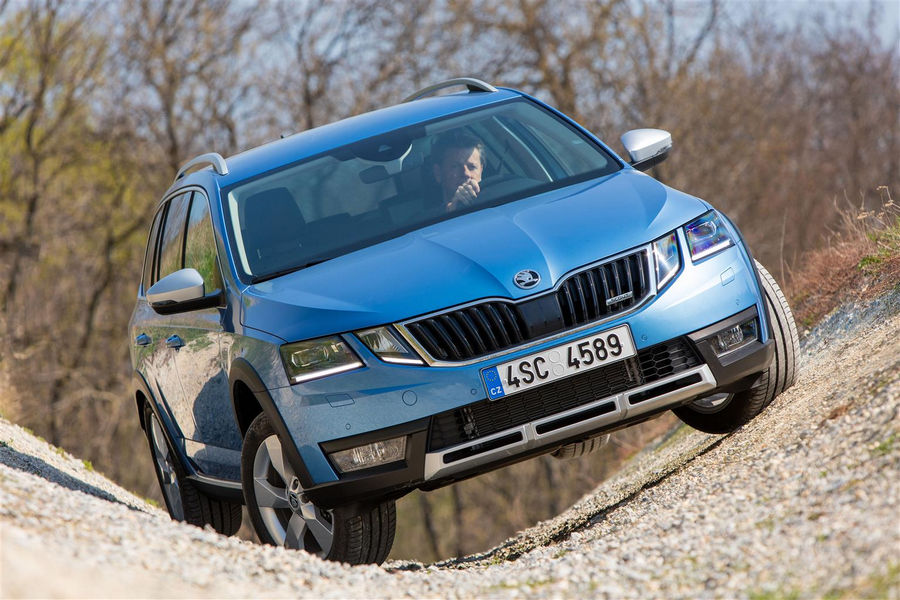 nuova-skoda-octavia-scout-30