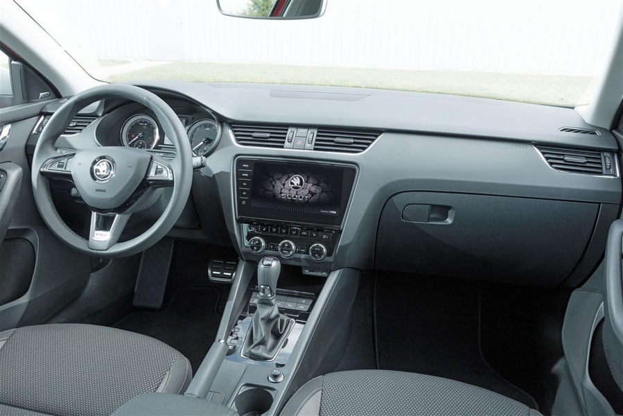 nuova-skoda-octavia-scout-37