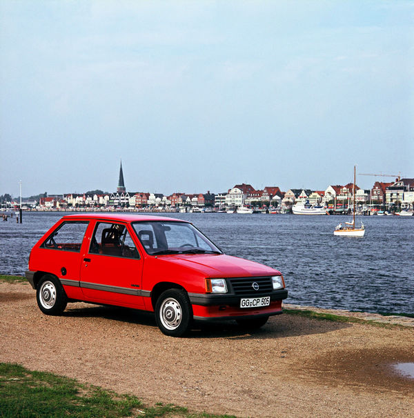 opel-corsa-a-1982