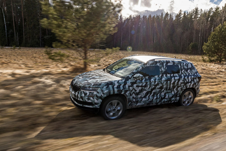 skoda-karoq-prime-immagini-4