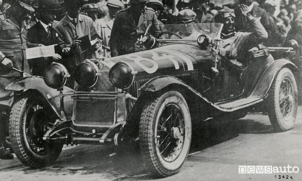Alfa-Romeo-6C-1750-Gran-Sport-1930-Mille-Miglia-2