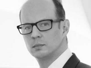 Andrew-Shirley-Knight-Frank-Luxury-Investement
