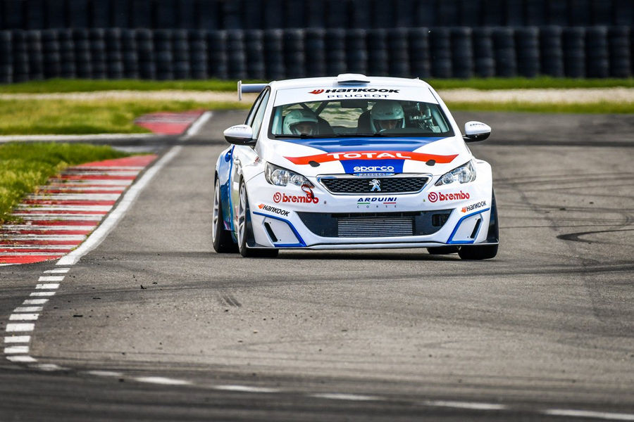 Peugeot-308-Racing-Cup-Stefano-Accorsi-4